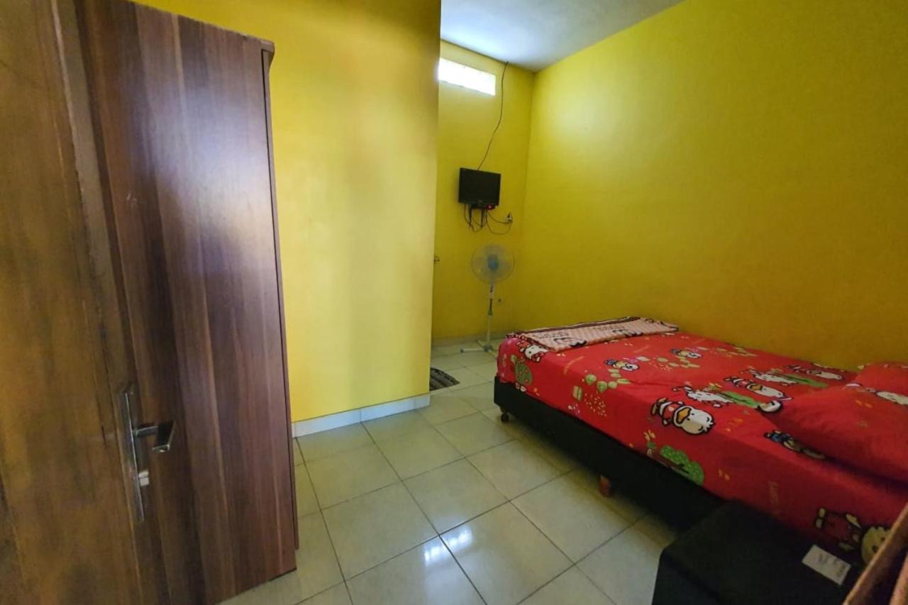 Apartmán New Puri Amalia Banyuwangi  Exteriér fotografie